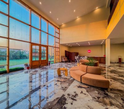 Lobby or Reception Jimcorbett (5)