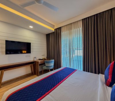 Ranjangaon Deluxe Room (2)